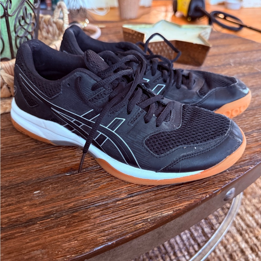 ASICS Women’s Volleyball Shoes - Picture 6 of 6